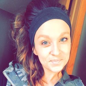 Meet your Posher, Cassie